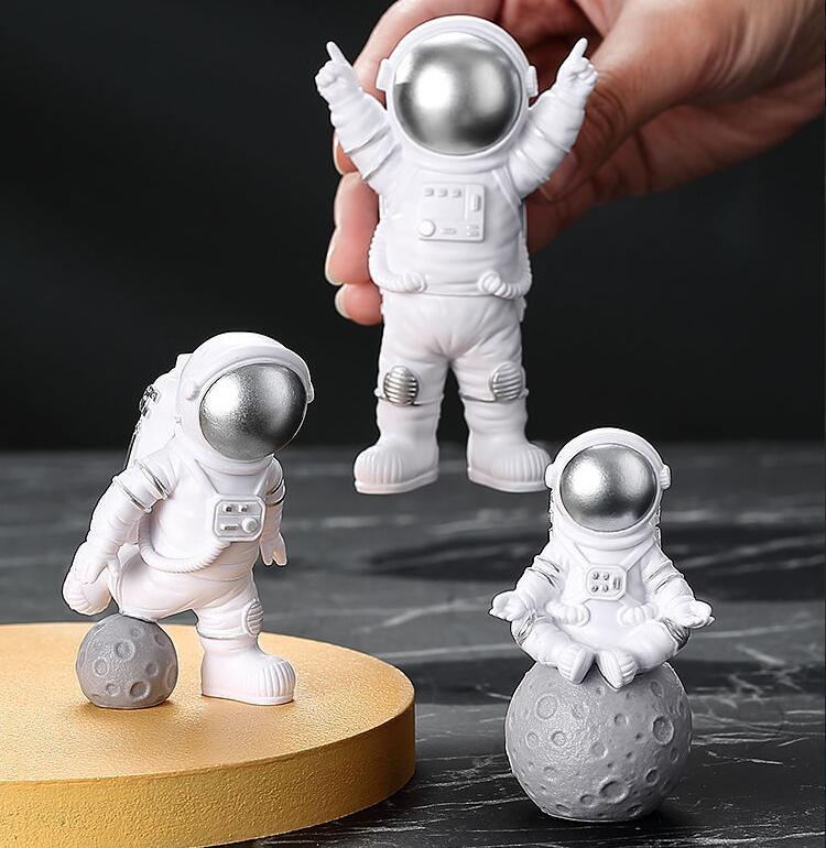 Astronautas | Boneco Decorativo